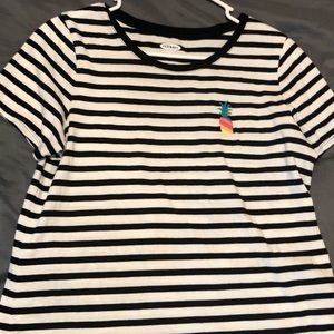 striped pineapple tee